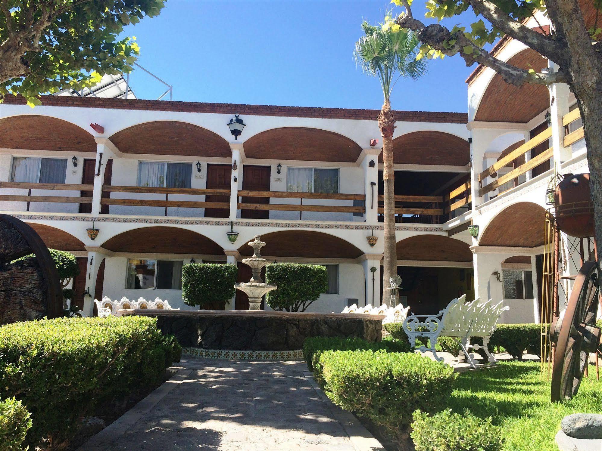 State Inn Чиуауа Экстерьер фото